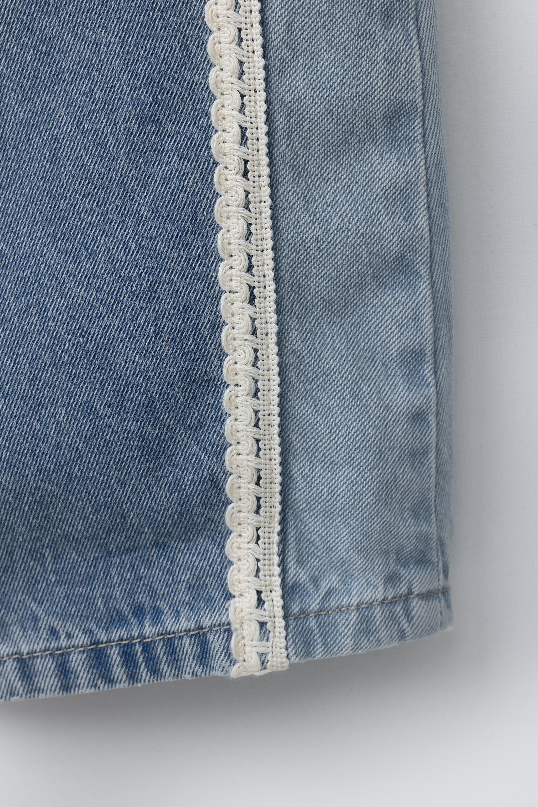 EMBROIDERED BALLOON JEANS